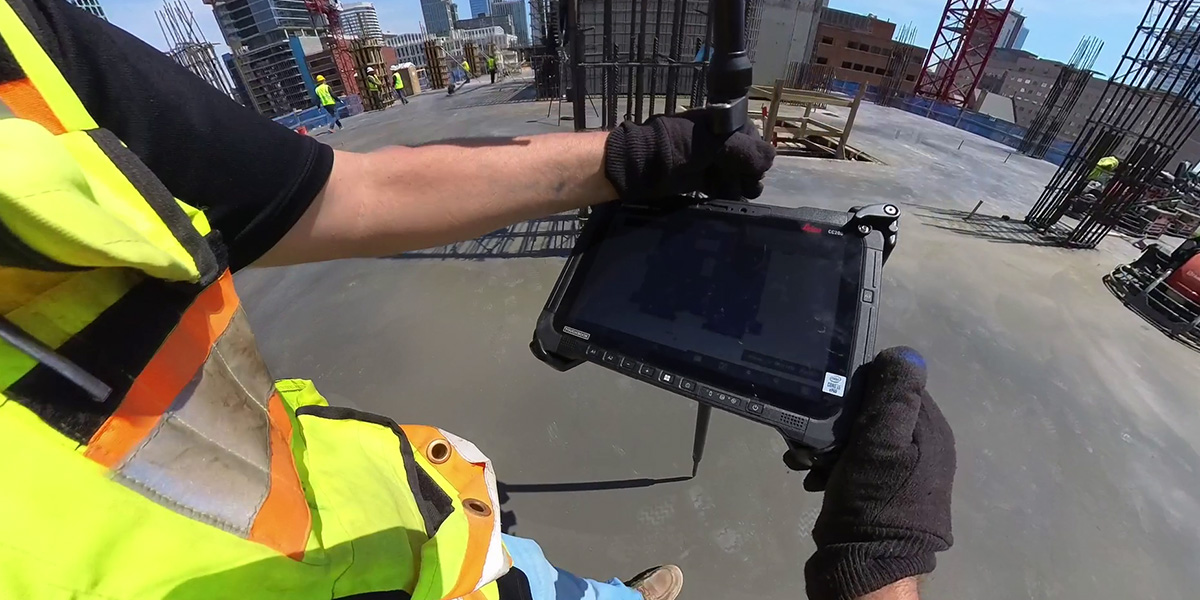 Leica AP20 AutoPole: Measuring concrete flatness with As-Built App in Leica iCON build